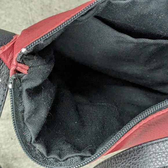 Leather Solo Bag - Picture 11 of 16